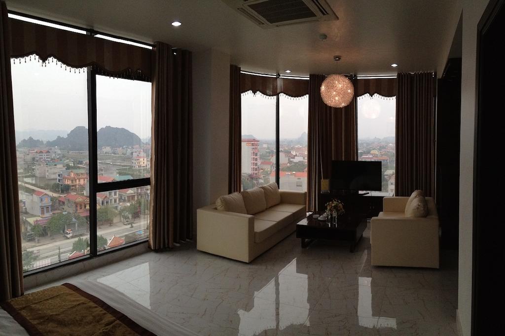 Royal Anan Hotel 宁平 客房 照片